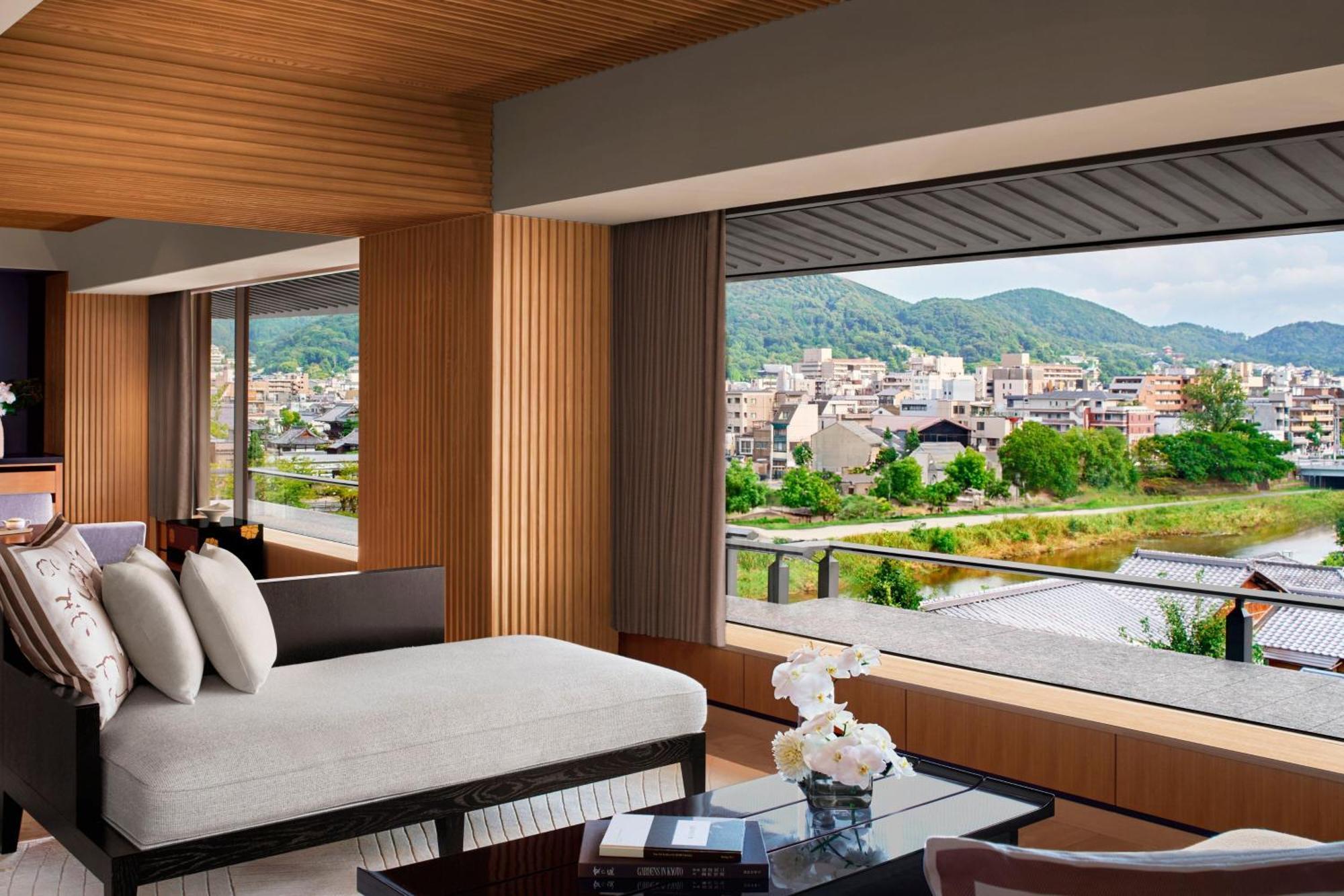 The Ritz-Carlton Kyoto Hotell Exteriör bild