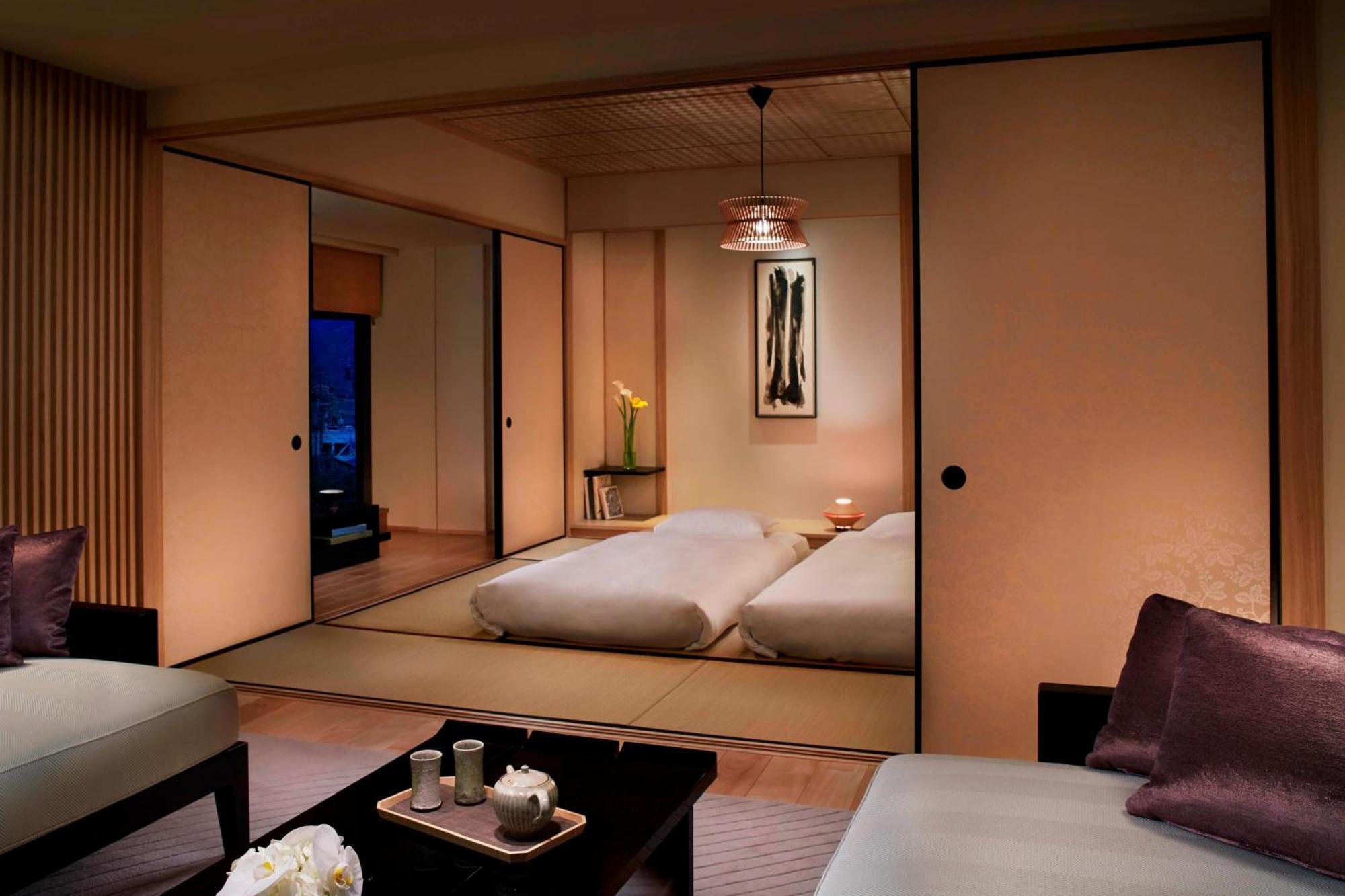 The Ritz-Carlton Kyoto Hotell Exteriör bild